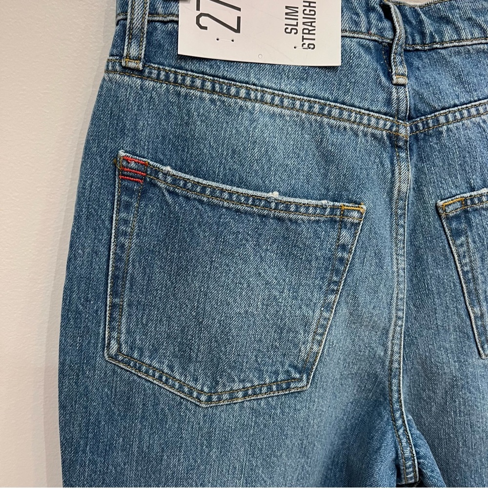 Urban Outfitters BDG NWT Slim Straight High Rise Jeans in Light Wash, Size 27 - Picture 9 of 11